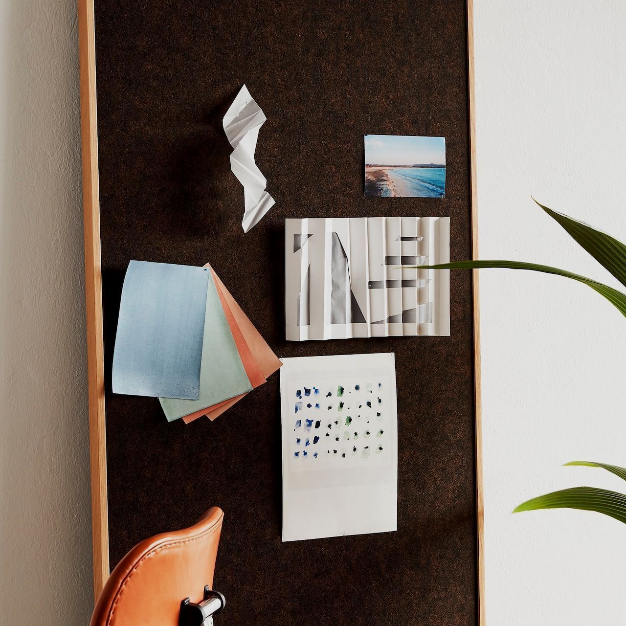 AURA Opslagstavle | Med træramme