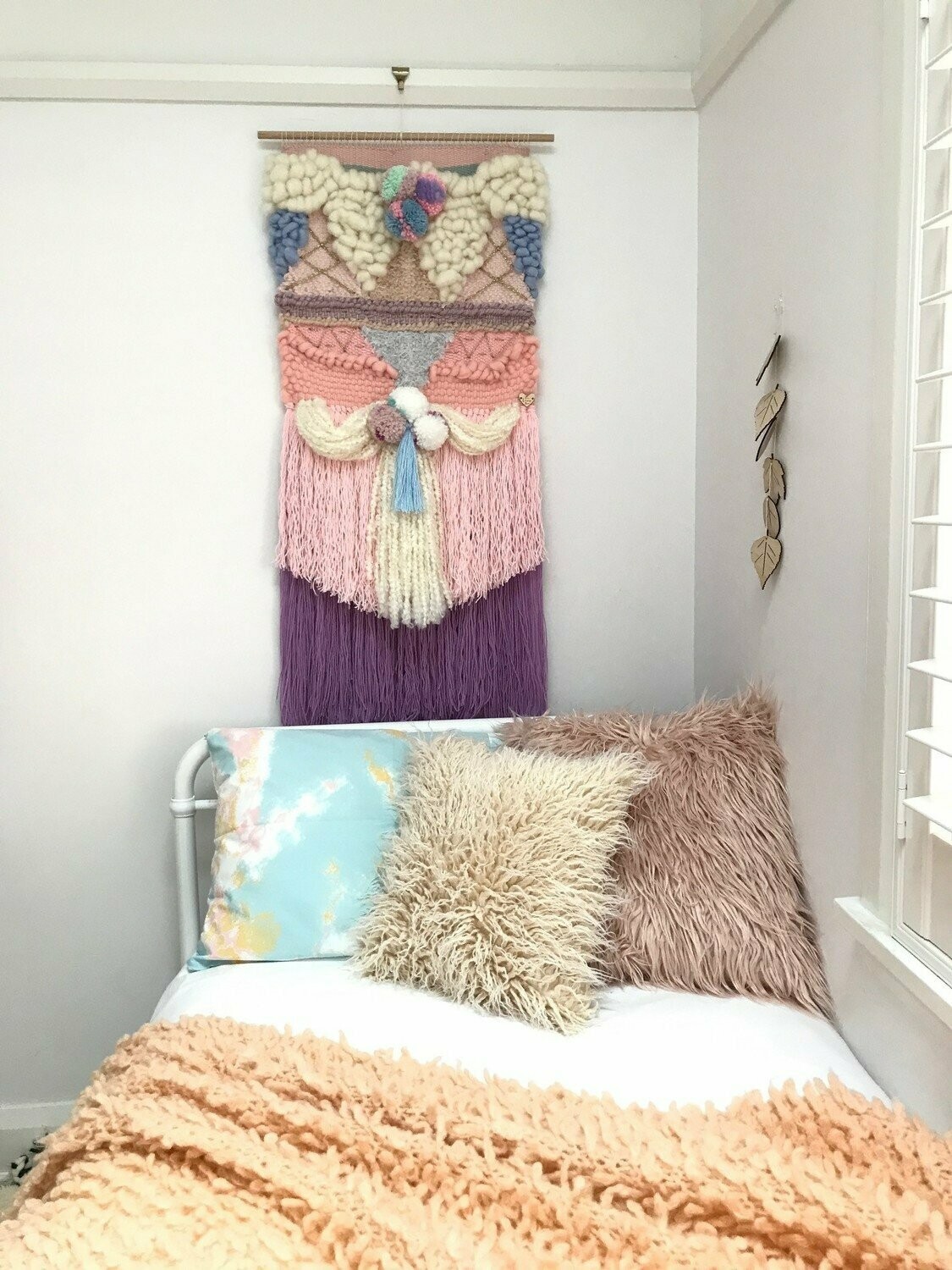 XLarge woven wall hanging 100 cm wide and shop window display