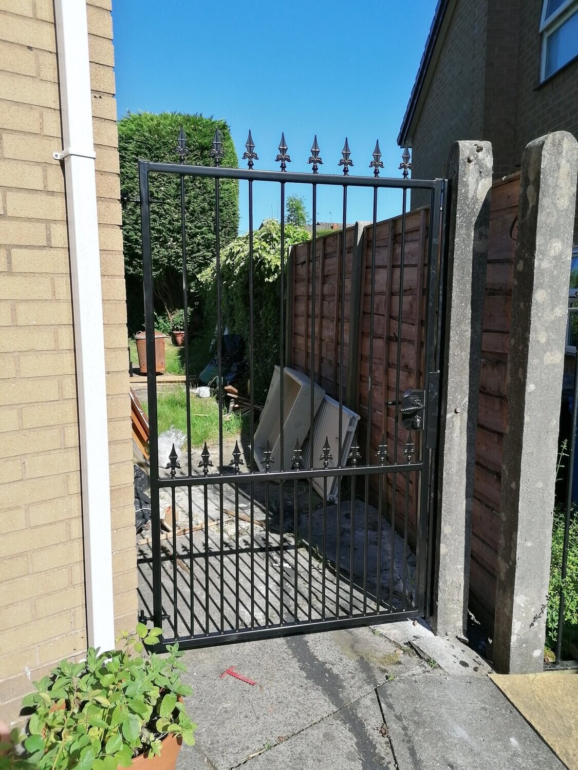 HKS109, Metal Gate, Pedestrian Gate, Metal Side Gate, Iron Gate, Garden Gate