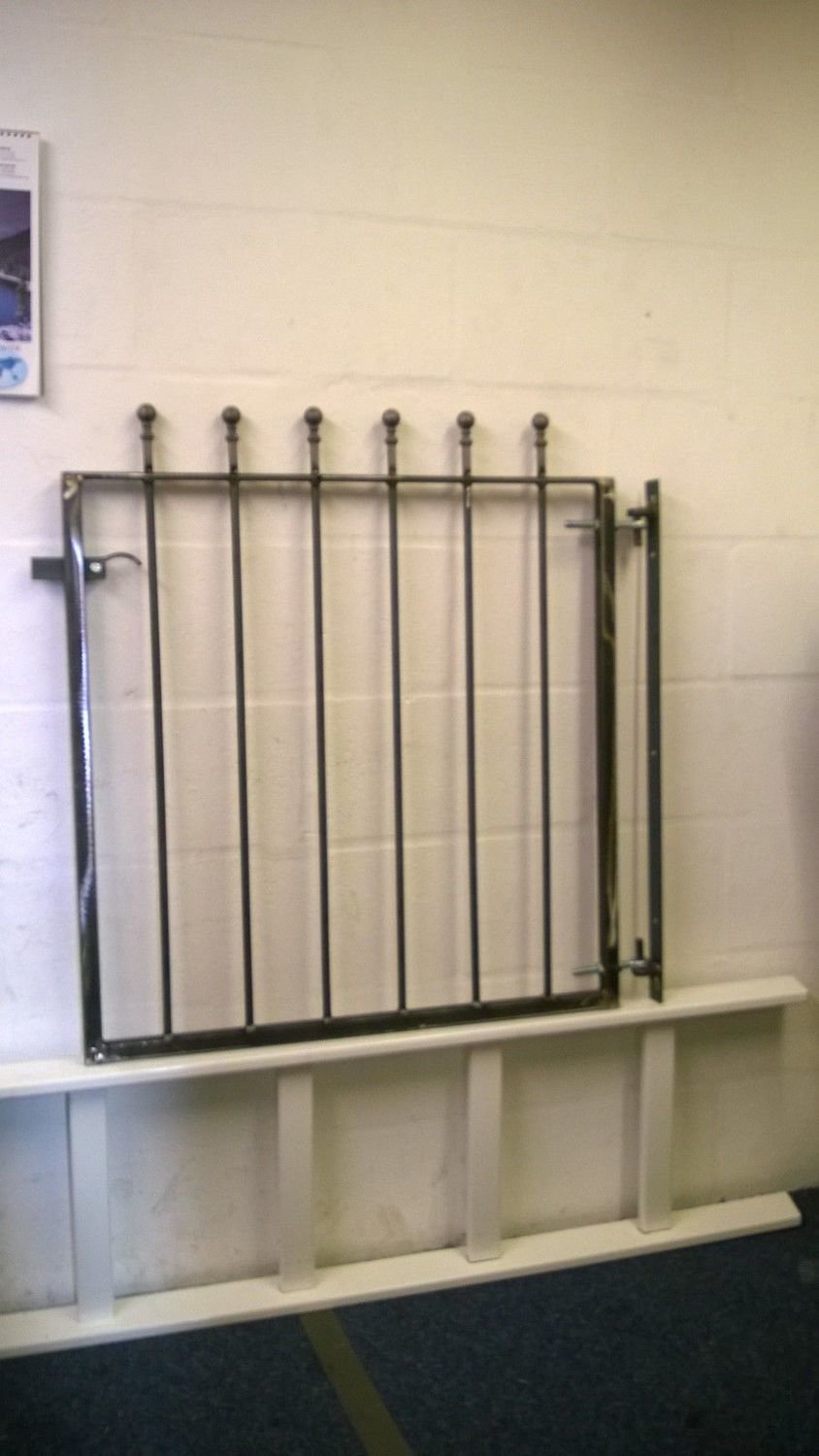 HKS011, GATE, METAL GATE, GARDEN GATE, WROUGHT IRON METAL GATE, UK SELLER HKS011, GATE, METAL GATE, GARDEN GATE, WROUGHT IRON METAL GATE, UK SELLER
