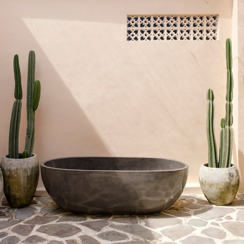 Terrazzo Bath 2 (black)