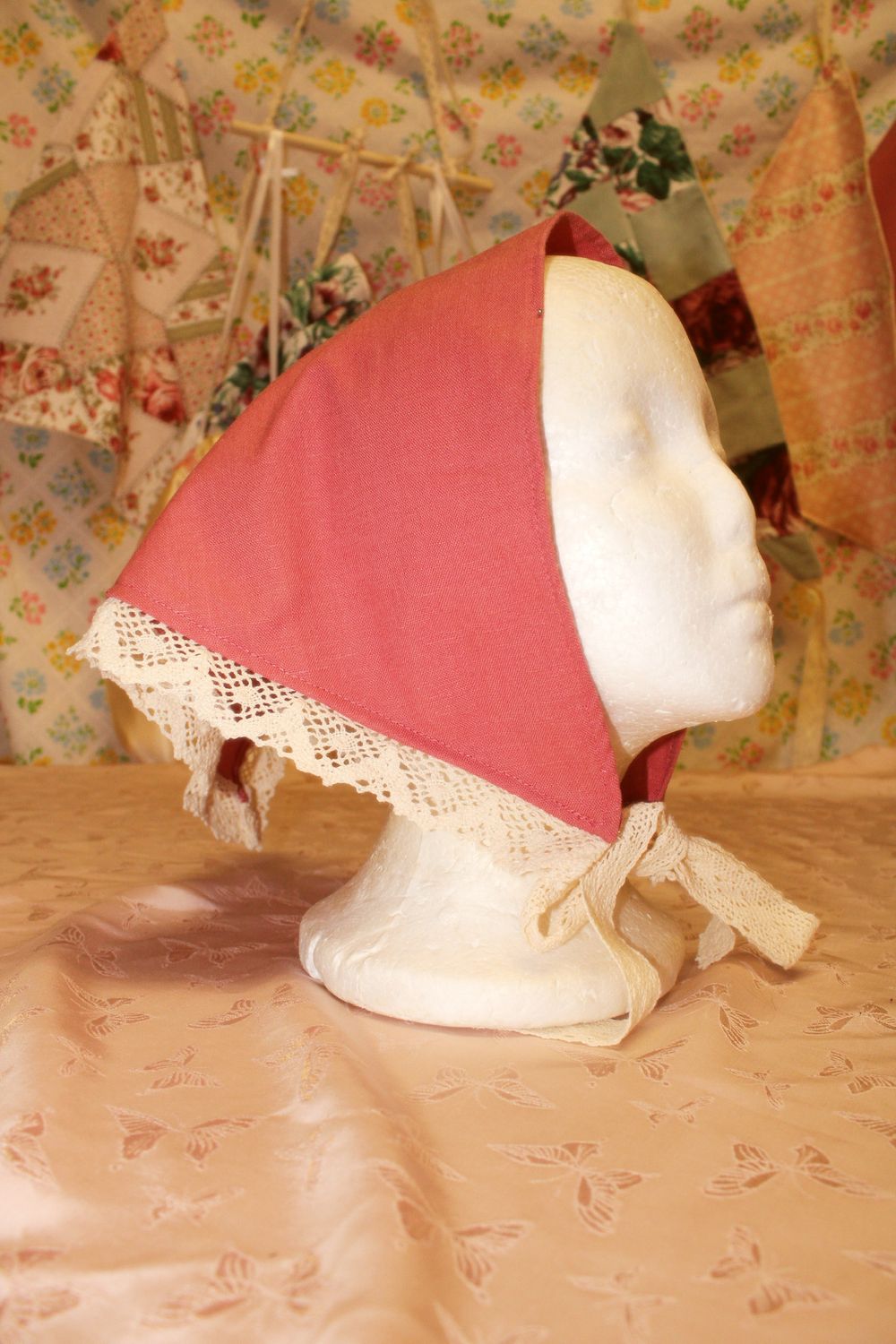 Mauve Rose Lace Border Bandana