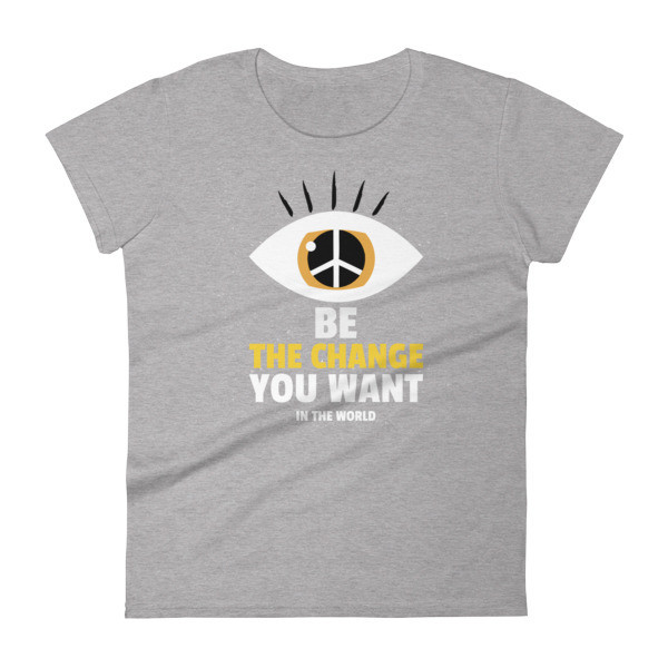 Women&#39;s short sleeve t-shirt
