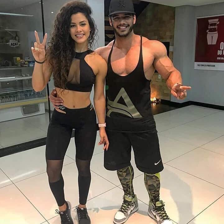 Pareja Fitness (promoción válida antes del 23 de febrero)