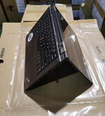 Lenovo Yoga 370 | Touchscreen 2-in-1 Laptop | Core i5-7300U | 16GB | 256GB | 20JJS29B00