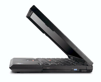 IBM ThinkPad T20 Pentium 3 750MHz Laptop | 2647-L1U
