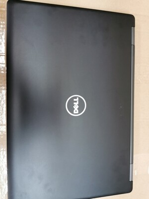 Dell Precision 3520 Quad Core i5-7300HQ | 16GB | 500GB | 15.6" FHD | Nvidia Quadro M620 2GB GDDR5 Video Card | USB-C | HDMI | NO CAMERA | Windows 11 Professional | 210-AKNL