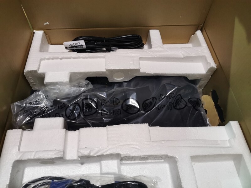 Lenovo ThinkVision LT1713p 17-inch Square LCD Monitor - Type 60B3-HAR2-US | 60B3HAR2US | 03T8495