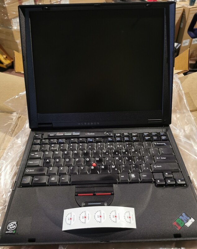 IBM ThinkPad I Series Pentium III 700 MHz | 256MB | 20GB | 14" | CD-ROM | VGA | Serial Port | Parallel Port | 2647-9AU | 26479AU