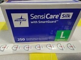 Medline SensiCare Silk Nitrile Powder-Free Gloves with SmartGuard | 250 Per Box | MDS2586 | Large | 888277139827