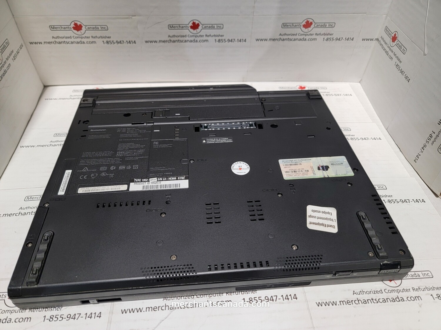 Lenovo ThinkPad T60 Core Duo 1.83 GHz | 1GB | 60GB | 15" | Modem | LAN | Windows XP Pro | 1952-45U