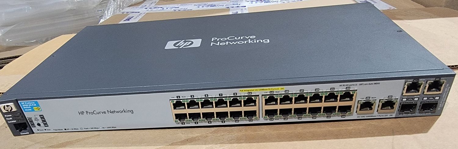 J9138A | ProCurve 2520-24-PoE | HP Networking Switch