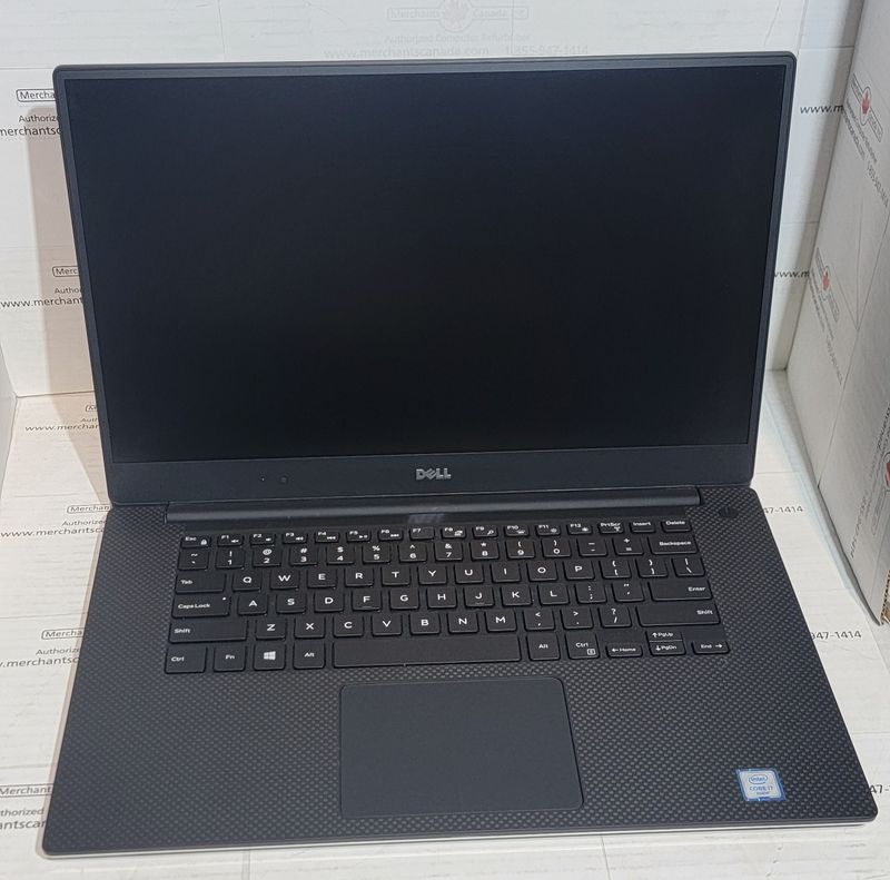 Dell Precision 5510 Intel Core i5-6300HQ | 16GB | 256GB | 15.6" UltraSharp FHD IPS | Nvidia Quadro M1000M 2GB GDDR5 | English Backlit | Camera | Win10 Pro | 210-AGQI