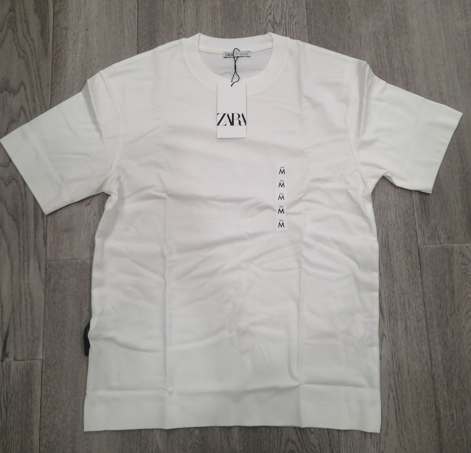 ZARA T-Shirt | New