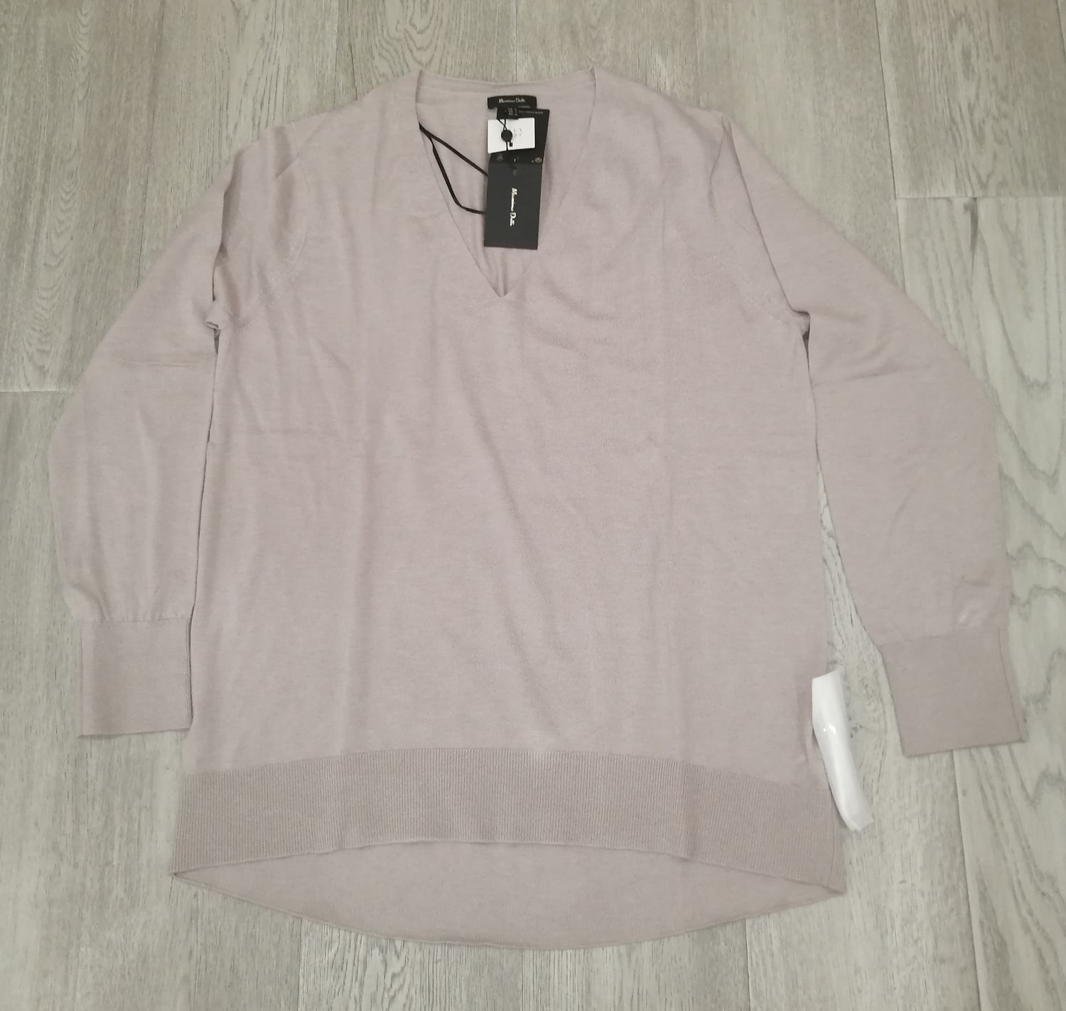 V-Neck Sweater | New