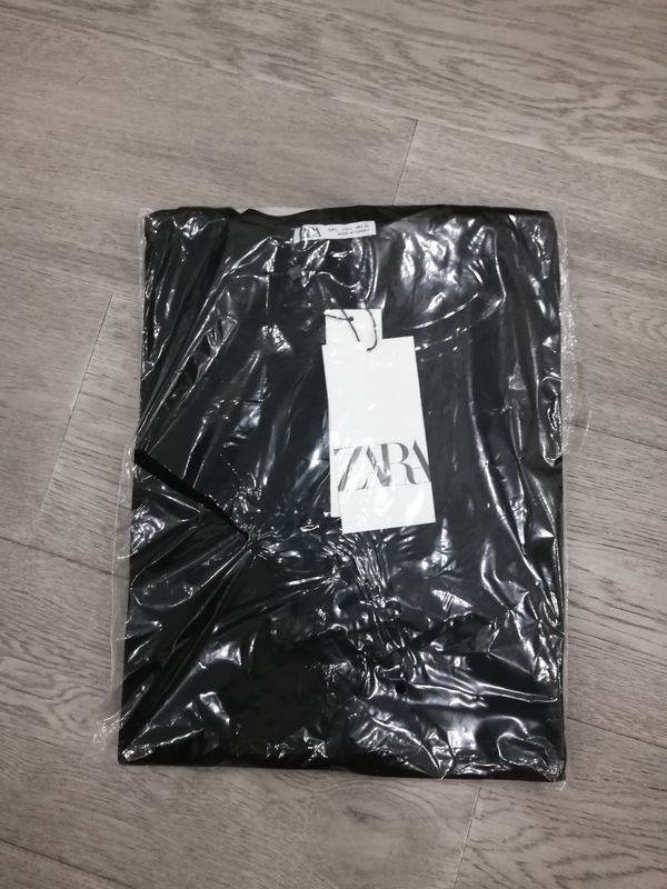 ZARA Women's T-Shirt – Black – 100% Cotton – New