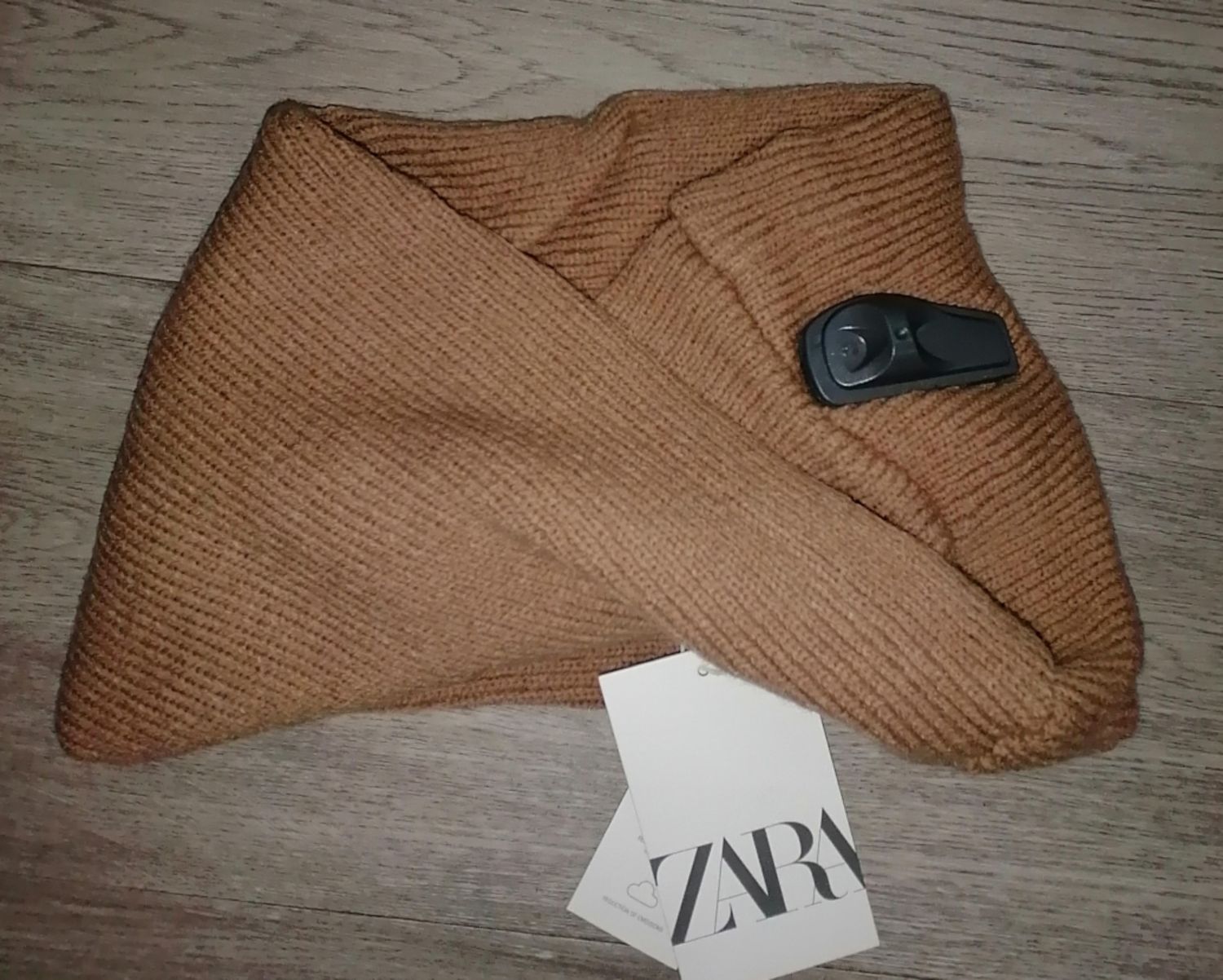 ZARA Neck Warmer | New