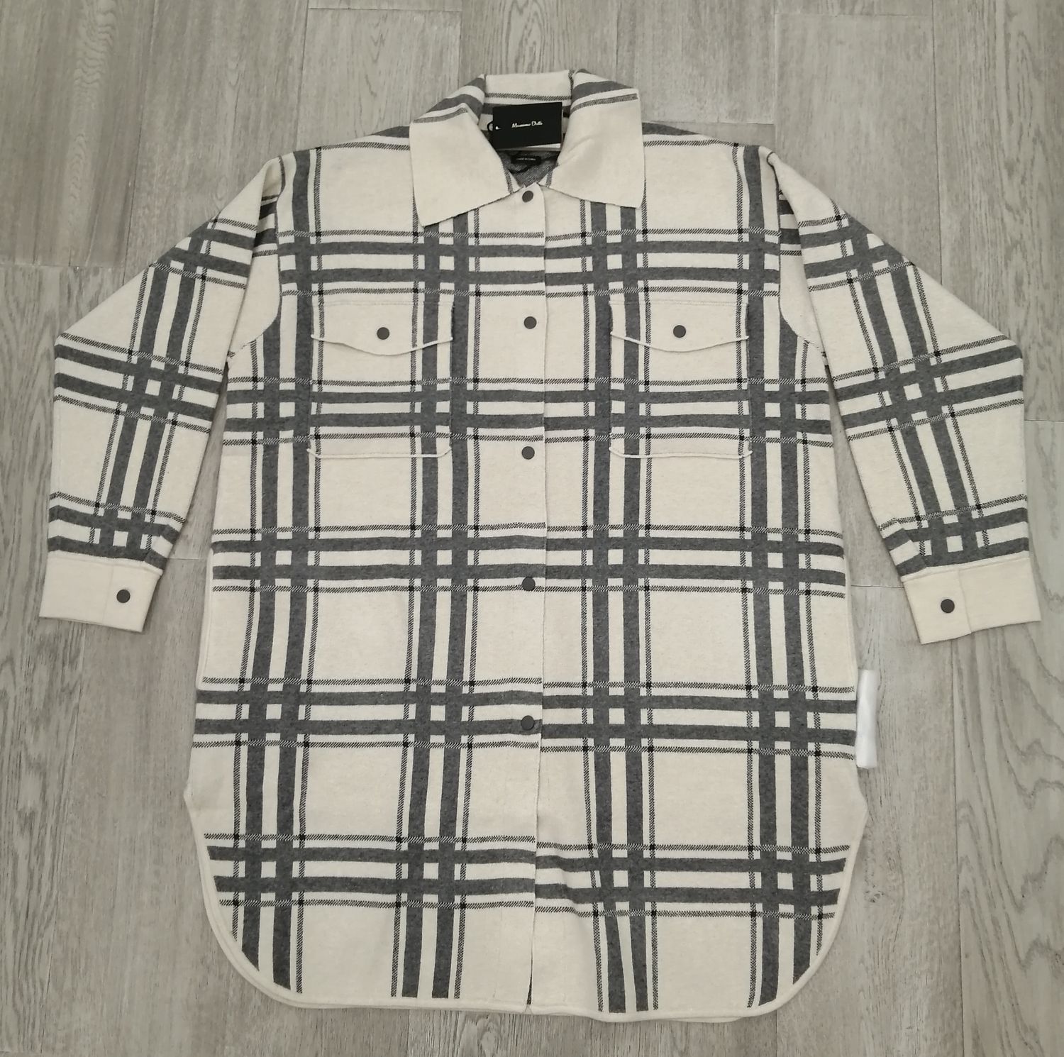 Massimo Dutti Front Button Full Sleeves Plaid Cardigan | New