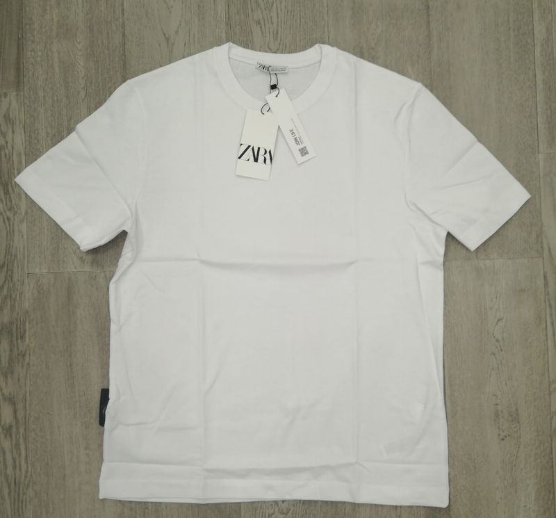 ZARA T-Shirt | New