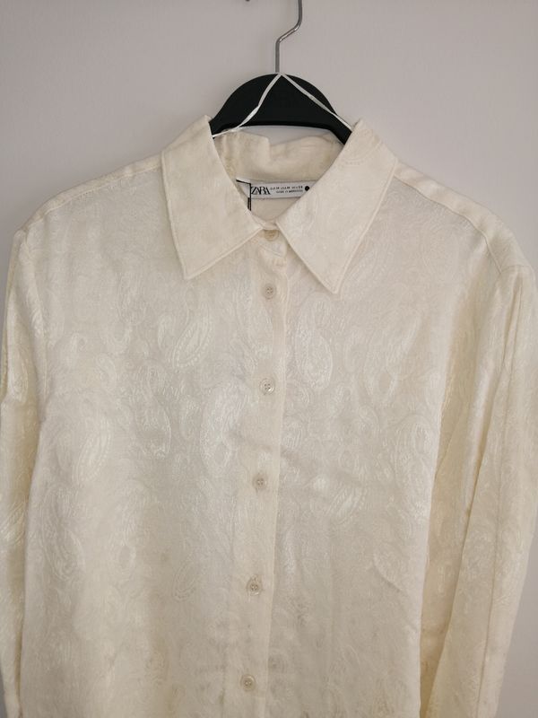 ZARA Women's Buttoned Shirt – New with Tags