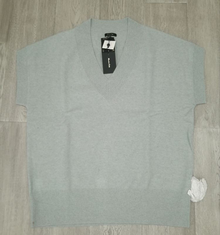 Massimo Dutti V-Neck Sweater | New