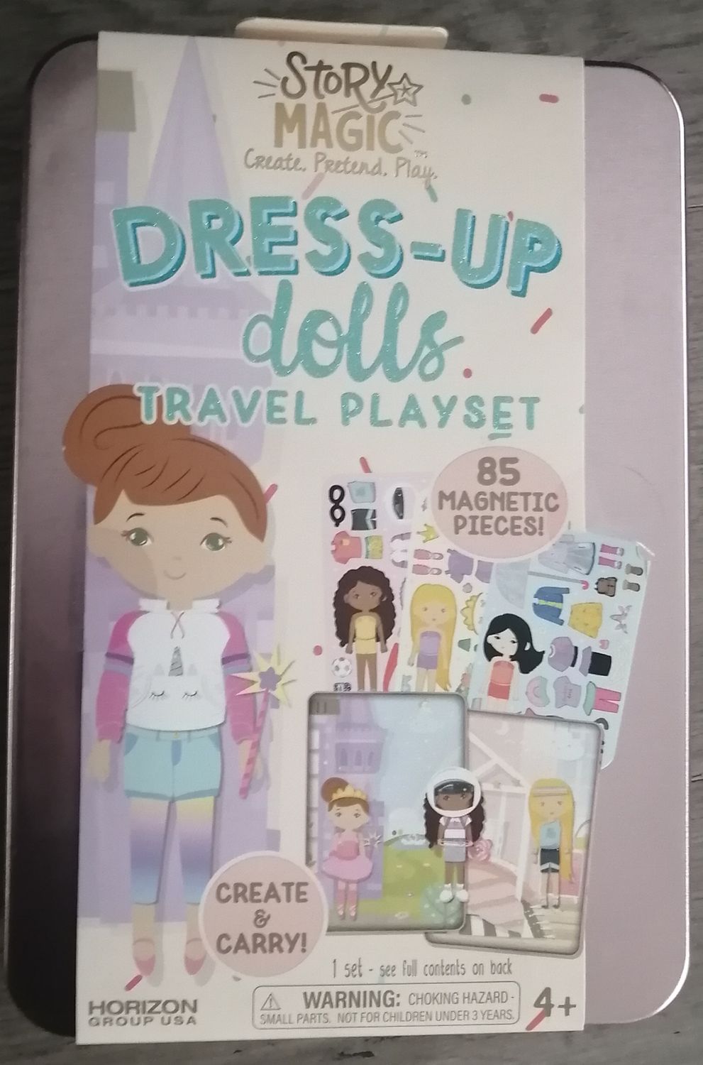 Dress-up Dolls - Magnetic Travel Playset | 194356012425