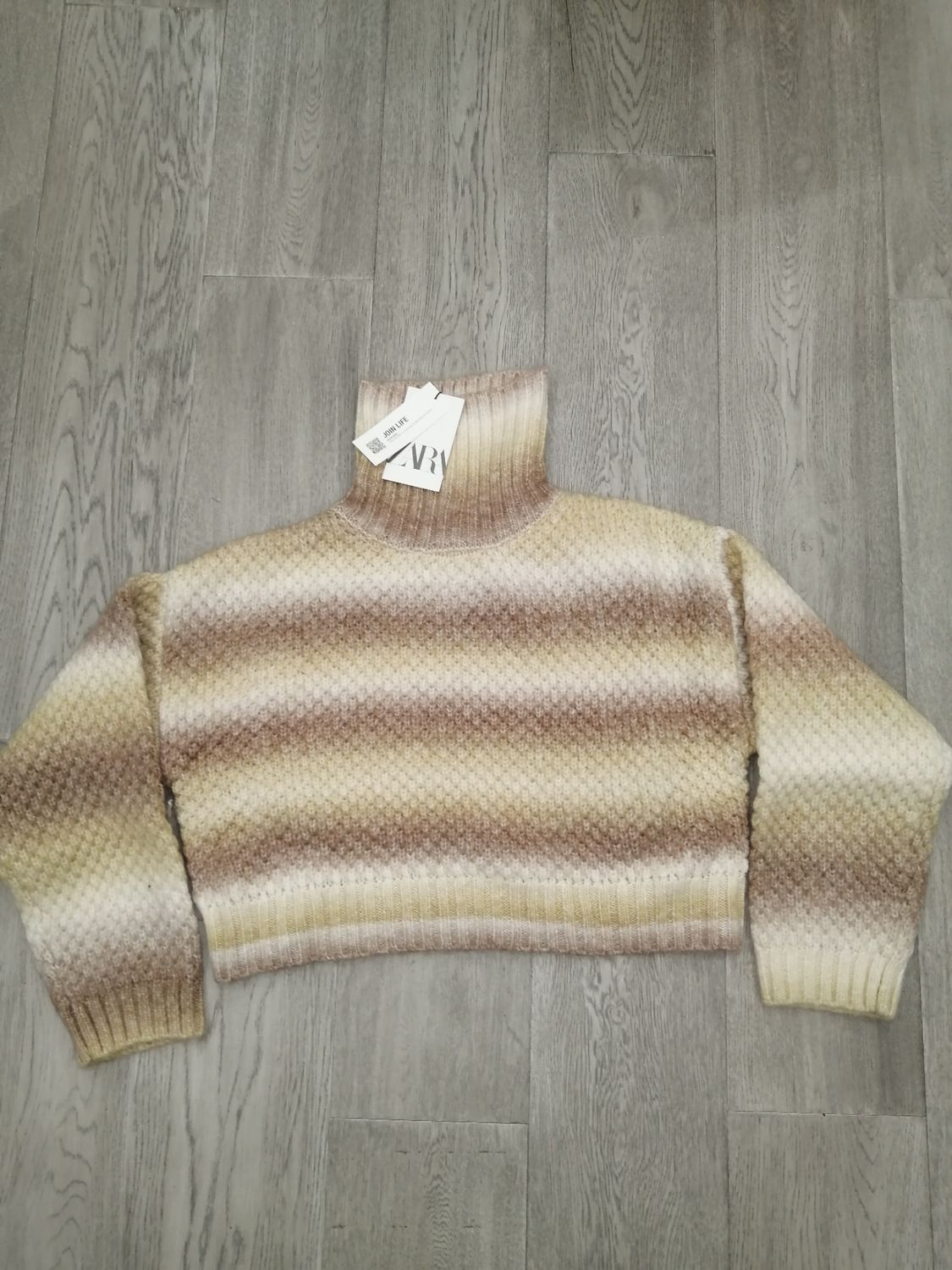 ZARA Cropped Knit Sweater| Turtle Neck
