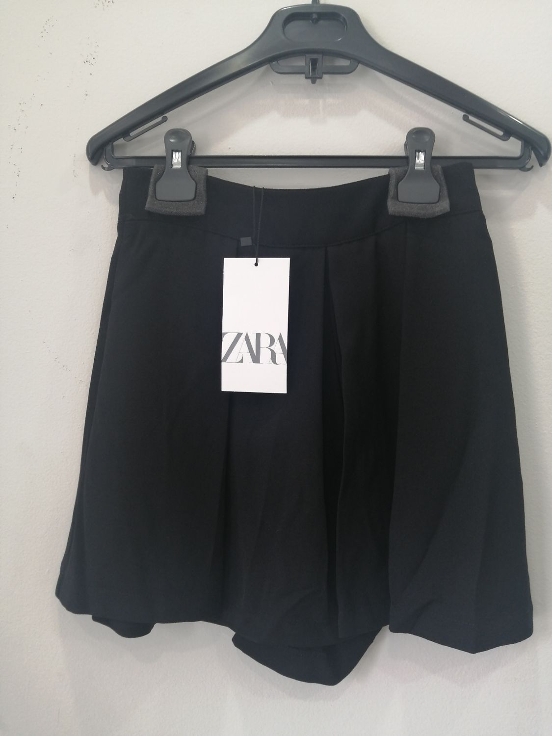 ZARA Pleated Skirt | New