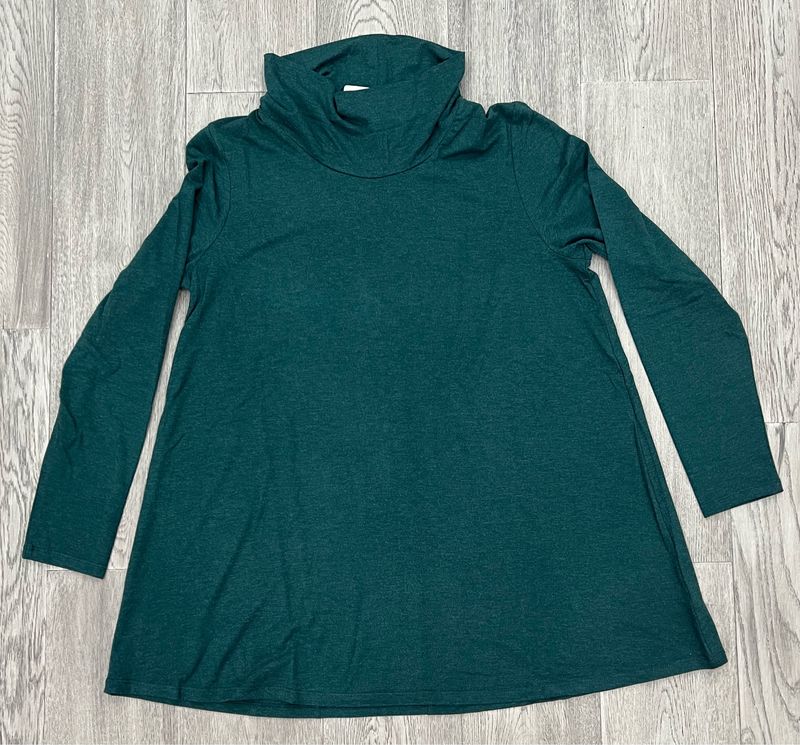 Shannon Passero Women's Turtle Neck Shirt – Green – New