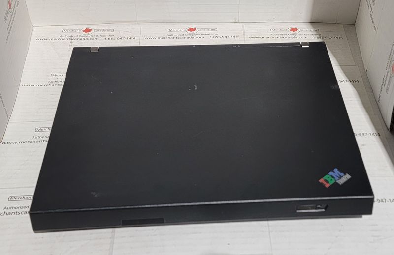 IBM ThinkPad R51 | P4 1.6 GHz | 512MB | 40GB | DVD-CDRW | 15" | ATI Mobility Radeon 9000 | DVD+CDRW | Parallel | PS2 | VGA | FireWire | USB | Modem | 1836-QNF