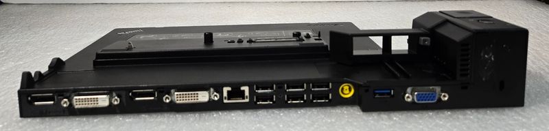 Lenovo ThinkPad Mini Dock Plus Series 3 Type 4338 for T420 / T430 / T530 / W530 / X230 – 0A70348 / 04W0484 / 0B00033 / 04W1804