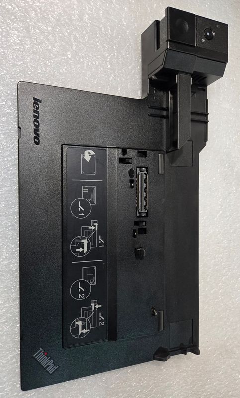 Lenovo ThinkPad Mini Dock Plus Series 3 Type 4338 for T420 / T430 / T530 / W530 / X230 – 0A70348 / 04W0484 / 0B00033 / 04W1804