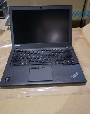 Lenovo ThinkPad X250 Ultrabook – Intel Core i7-5600U, 8GB RAM, 500GB HDD, 12.5" Lenovo ThinkPad X250 Ultrabook – Intel Core i7-5600U, 8GB RAM, 500GB HDD, 12.5"