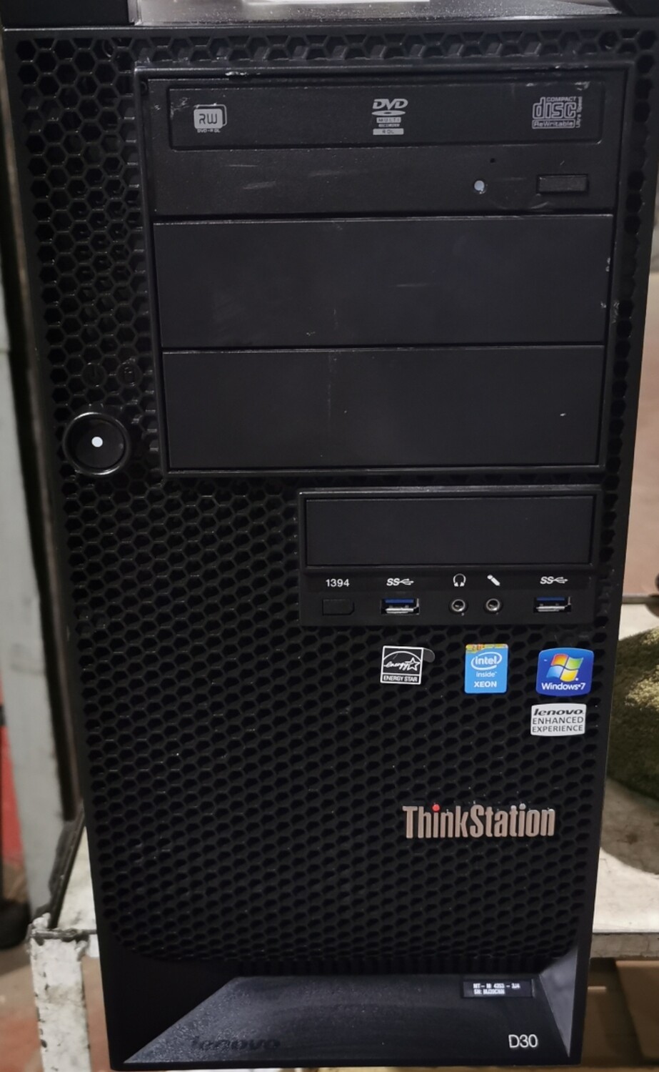 Lenovo ThinkStation D30 Workstation