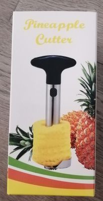 Natural x Essence Pineapple Cutter – New in Box