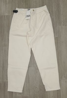 ZARA Men's Joggers – Off-White – New ZARA Men's Joggers – Off-White – New