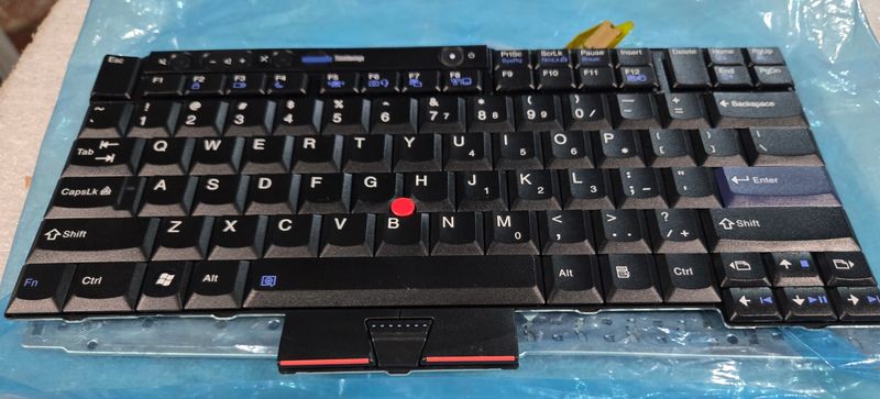 45N2036 | 45N2071 | 45N2106 | 45N2141 | Lenovo ThinkPad English Keyboard for T400S, T410 ,T420, T410S, T420S, T510, T520, W510, W520, X220, X220i