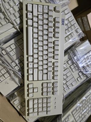 IBM KB-7953 Preferred PS/2 Desktop Keyboard (Beige) – 104-Key – P/N 02K0805 / FRU 02K0806 – Tested Working