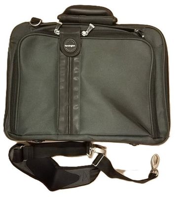 Kensington Contour Top-Load Laptop Case (K62220B) – Fits laptops up to 15.6" – Black – New / used
