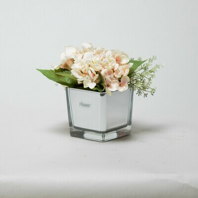 Peach Hydrangea and Eucalyptus seed in a mirror cube Peach Hydrangea and Eucalyptus seed in a mirror cube