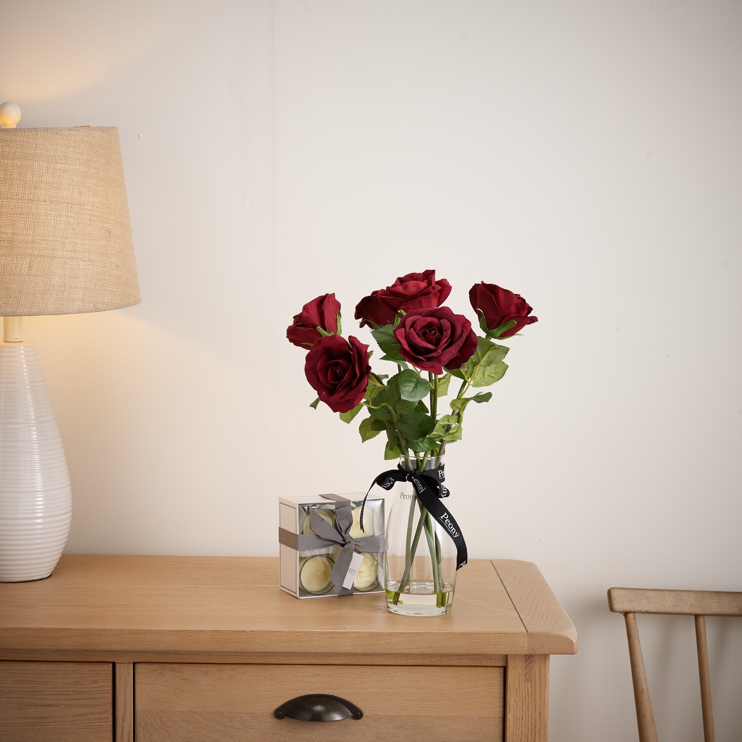 Roses in Bottleneck Vase with Set of 4 Giftboxed Candles Roses in Bottleneck Vase with Set of 4 Giftboxed Candles