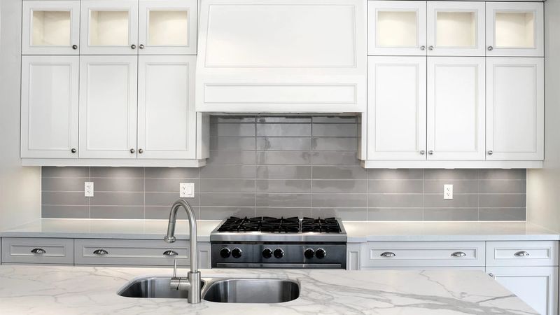 Soho Loft Grey Glossy