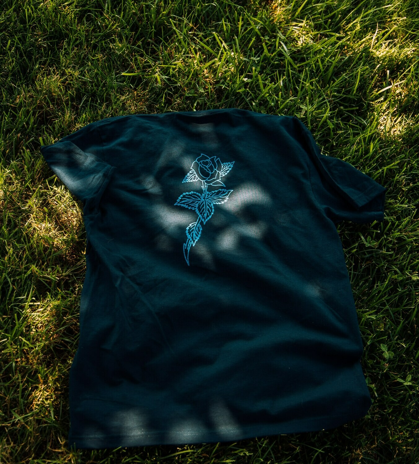 "ROSE HEART" t-shirt