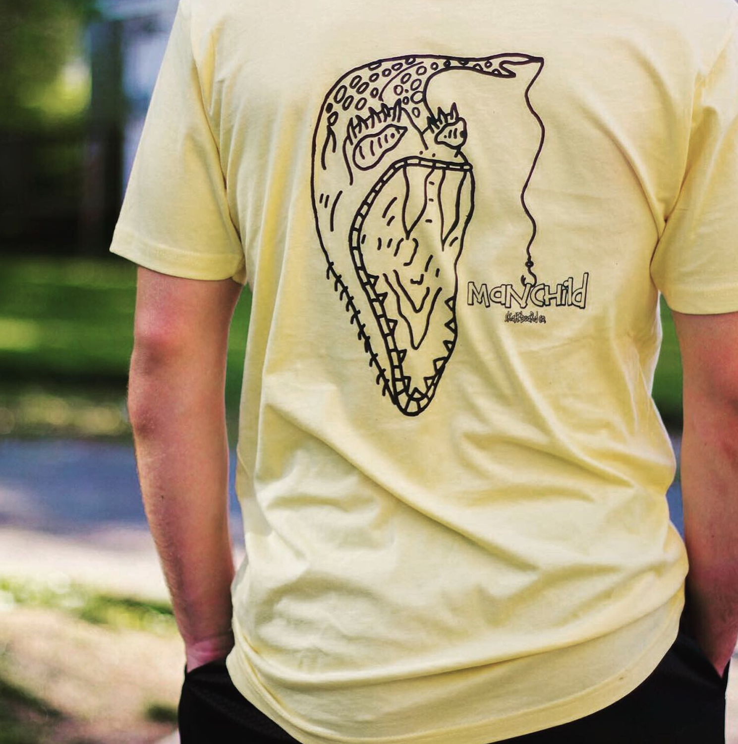 "DUMBFISH" t-shirt