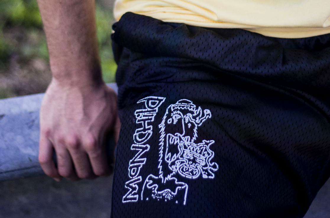 "DUMBFISH" gym shorts