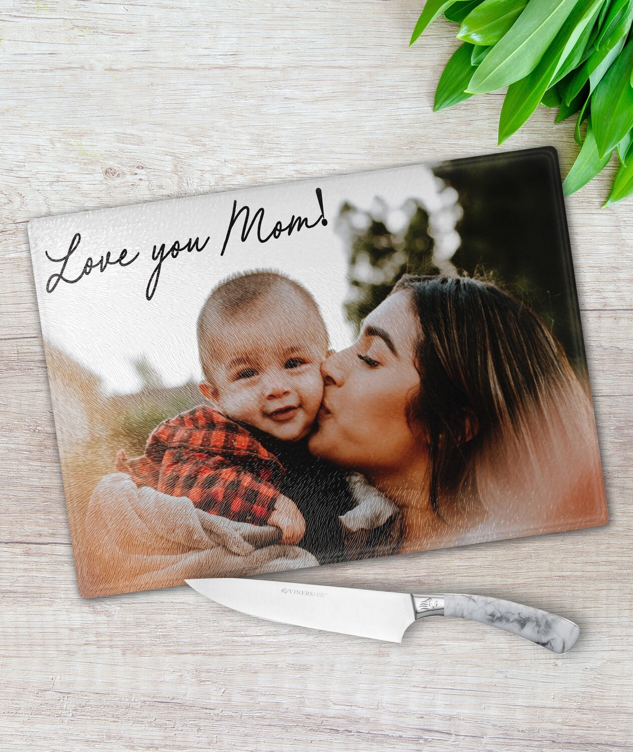 Personalized Mom Photo Chopping Board