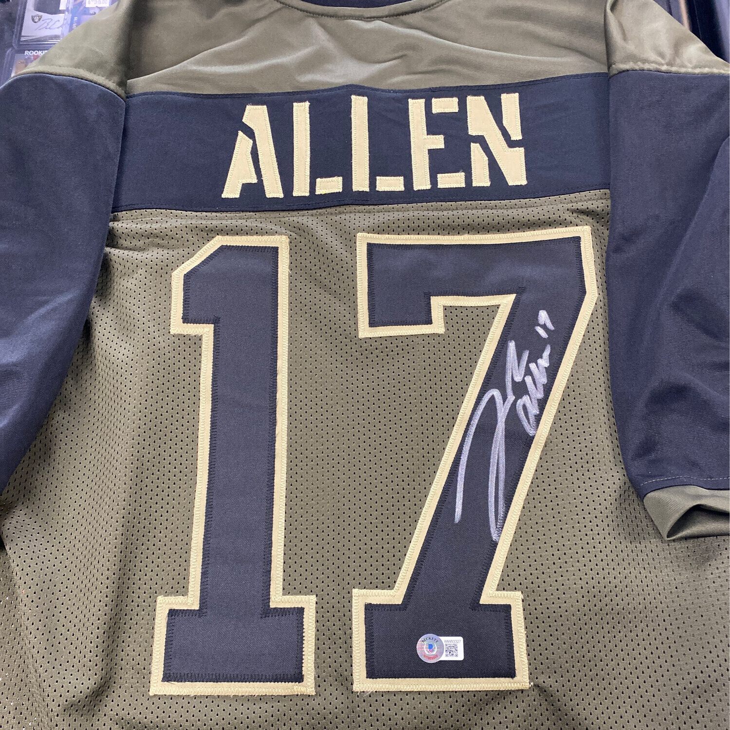 JOSH ALLEN SIGNED BUFFALO BILLS GREEN SALUTE THE SERVICE CUSTOM JERSEY -  BECKETT COA