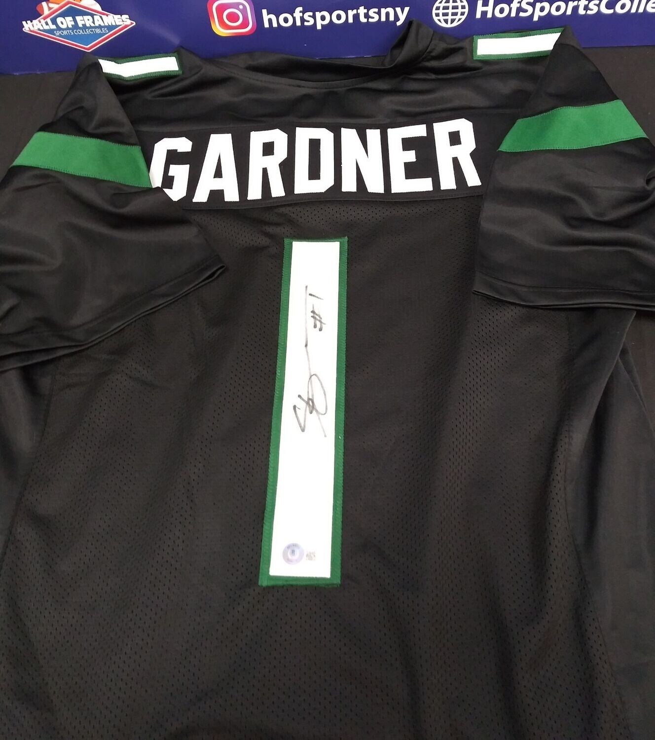 sauce gardner jersey signed