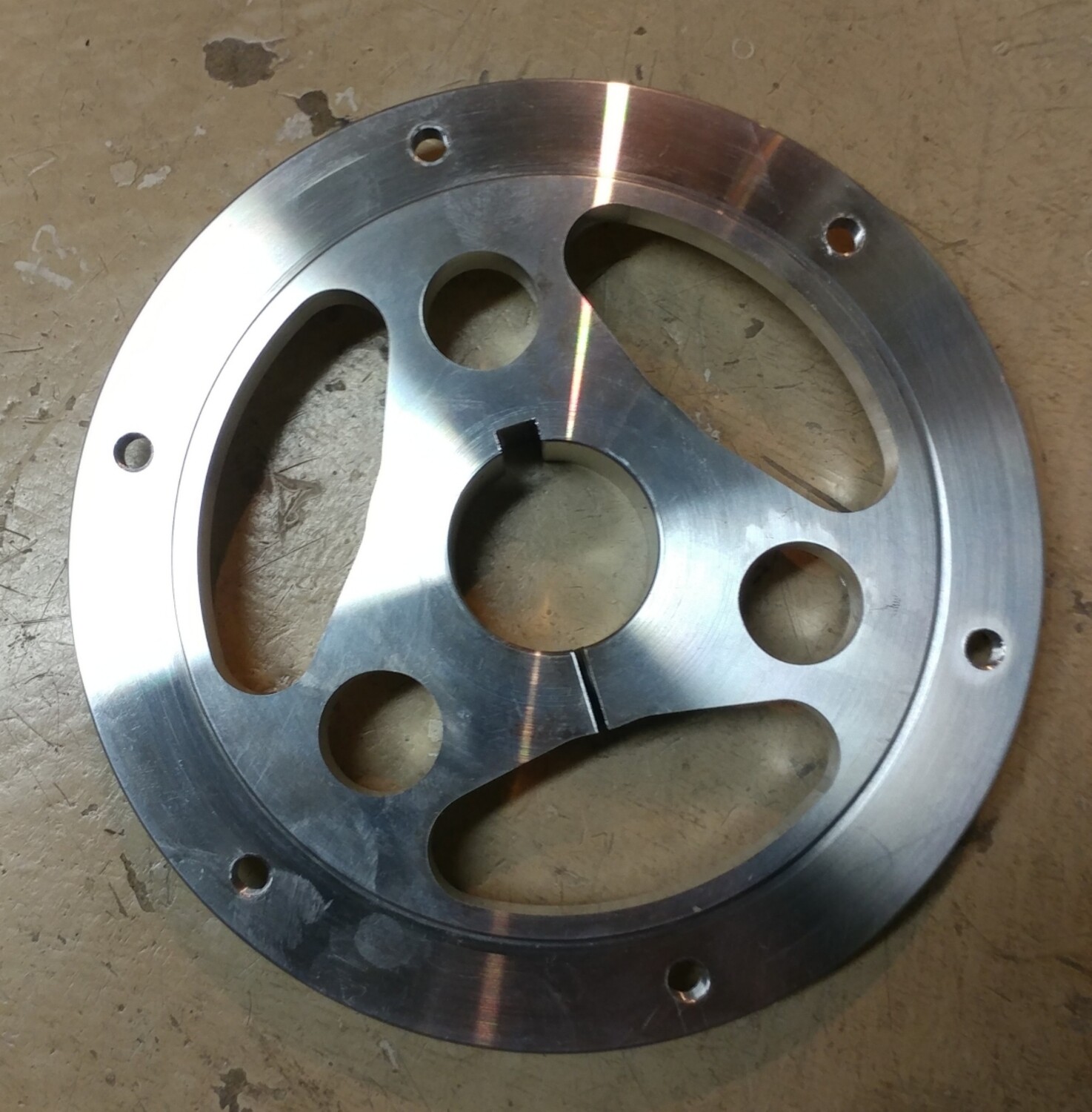 Sprocket/Gear Hub 1-1/4&quot; axle