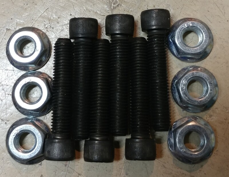 Sprocket Hub Bolt Kit